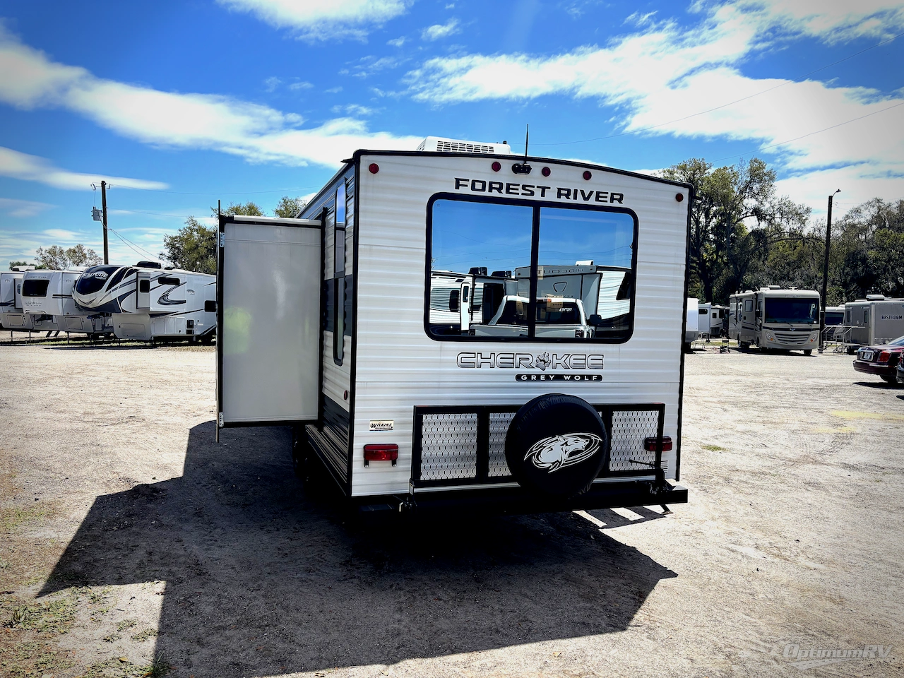 2026 Forest River Cherokee Grey Wolf 23MK Photo 3