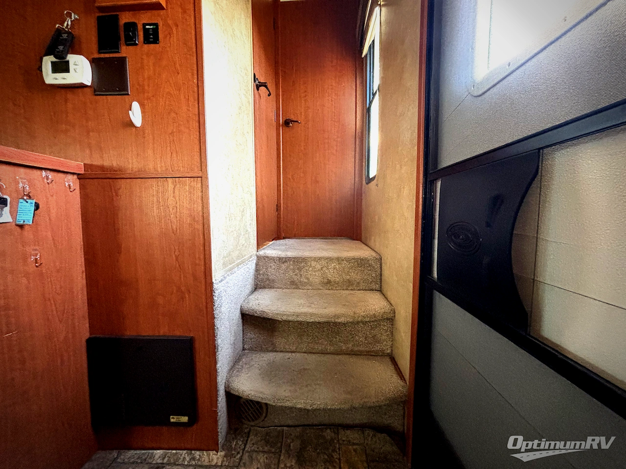 2010 Forest River Blue Ridge 2950RK Photo 6