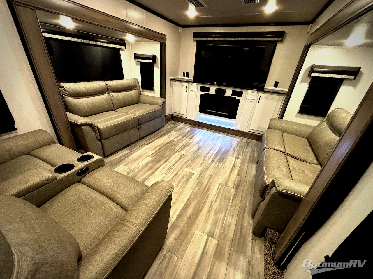 2022 Forest River Cedar Creek 385TH Photo 8