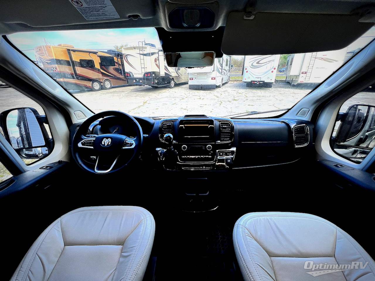 2023 Winnebago Travato 59K Photo 7