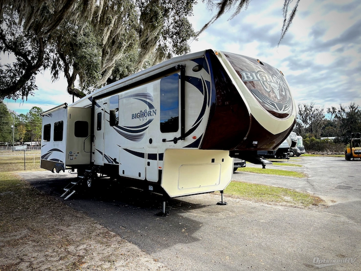 2015 Heartland Bighorn 3570RS RV Photo 1