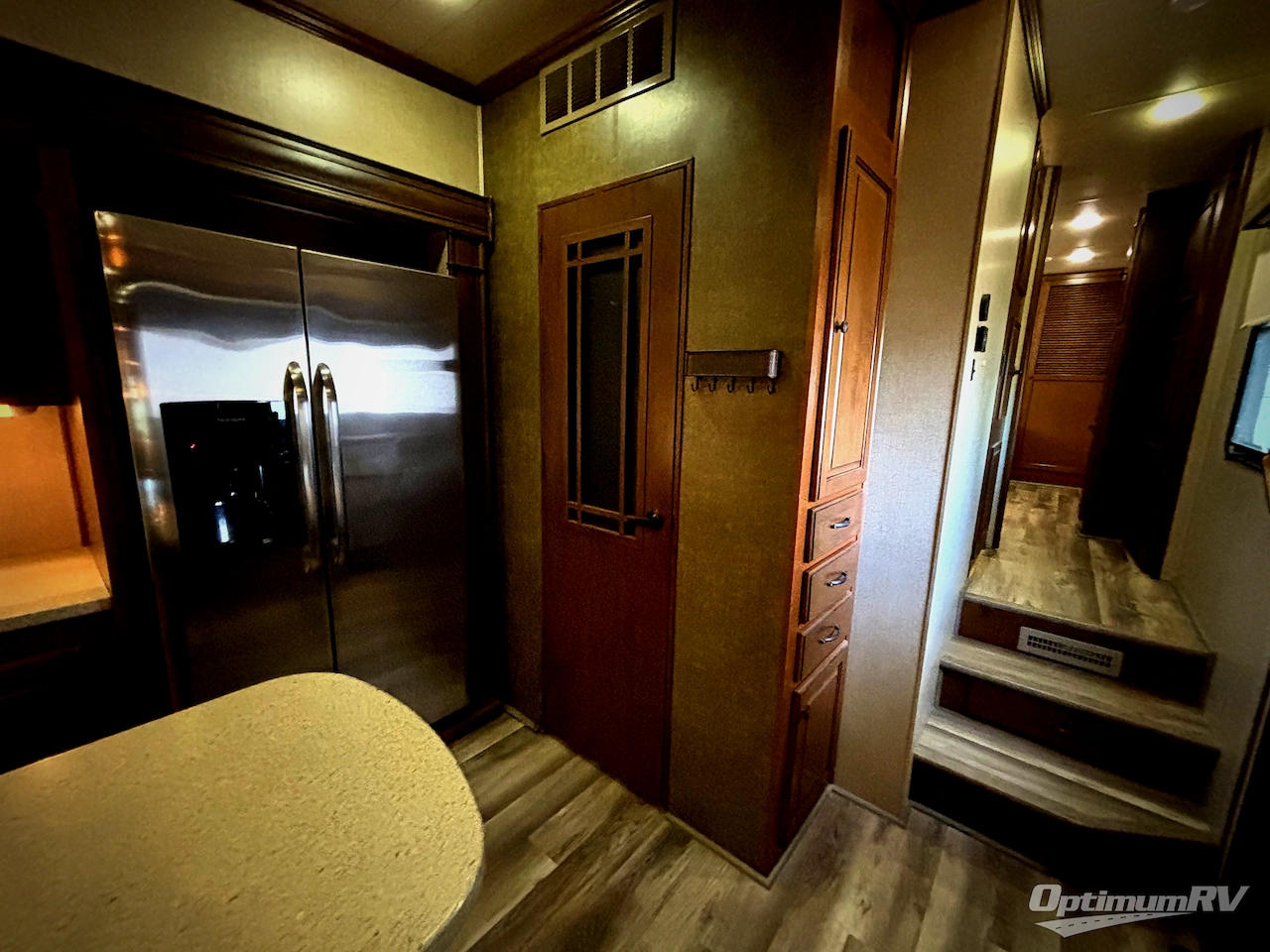 2015 Heartland Bighorn 3570RS Photo 15