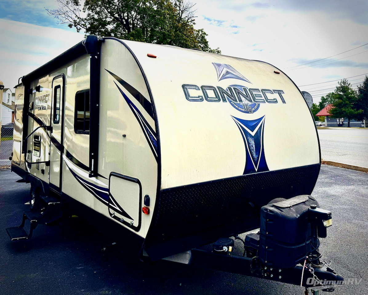 2018 KZ Connect C241RLK Photo 1