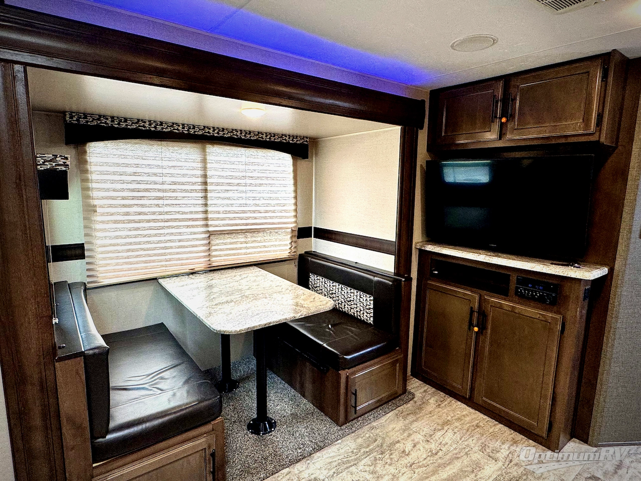 2018 KZ Connect C241RLK Photo 7