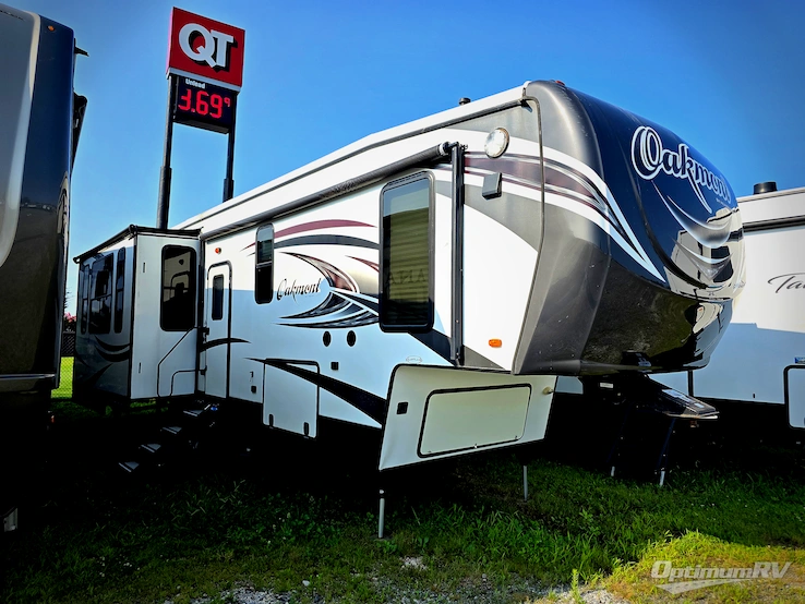 2015 Heartland Oakmont 345RS RV Photo 1