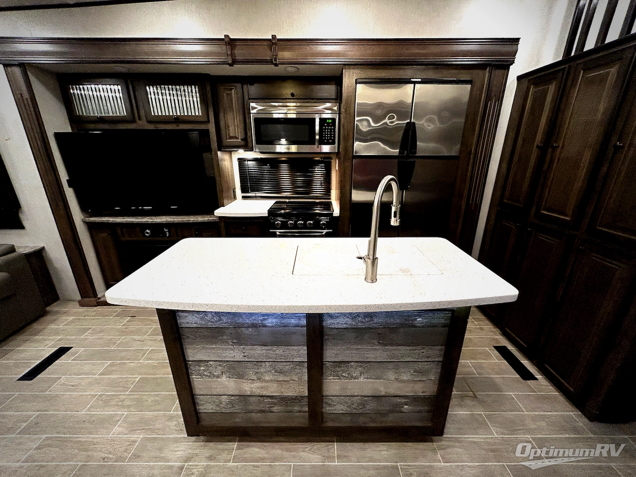 2020 Heartland Bighorn Traveler 39MB Photo 6