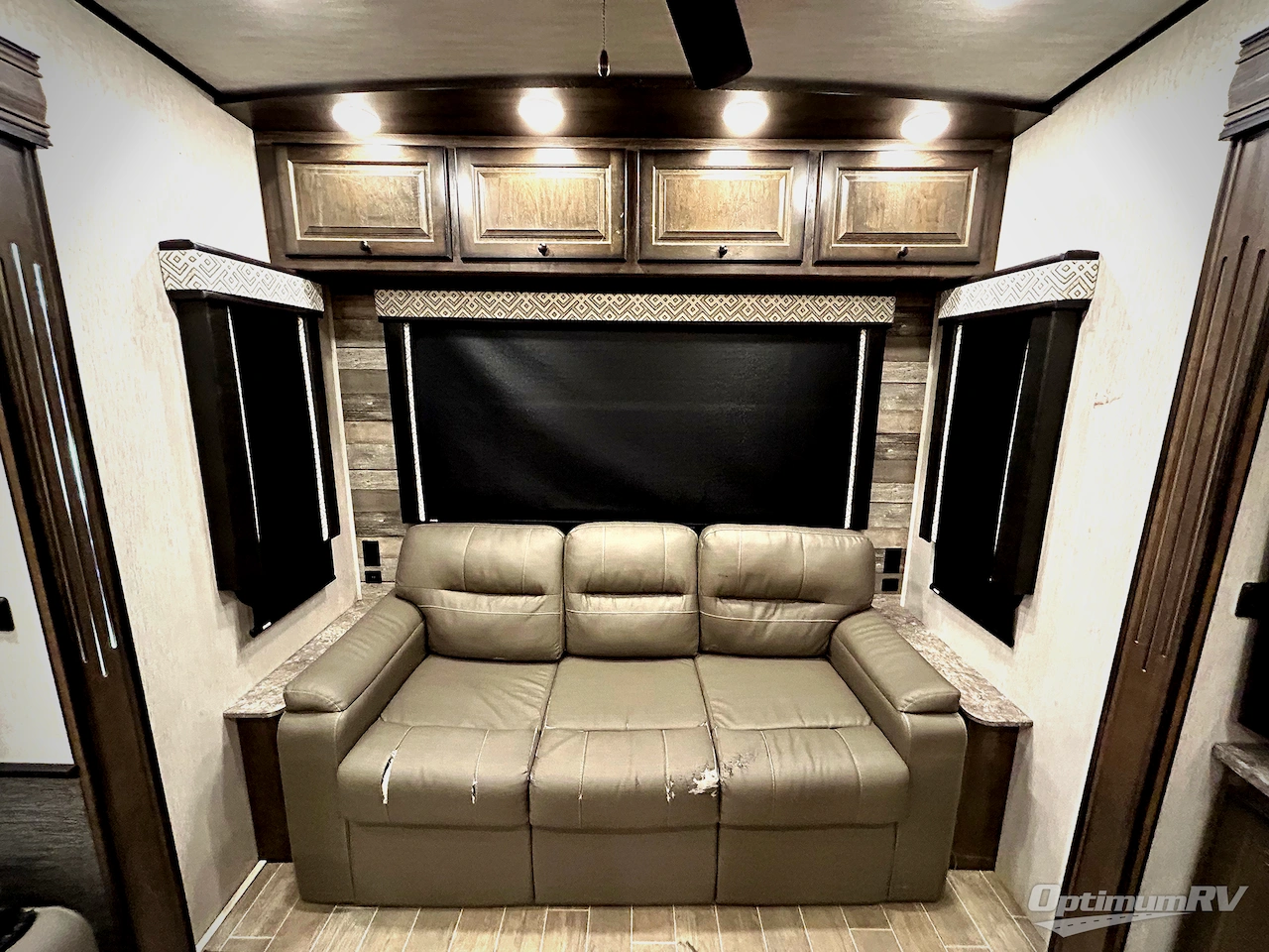 2020 Heartland Bighorn Traveler 39MB Photo 24