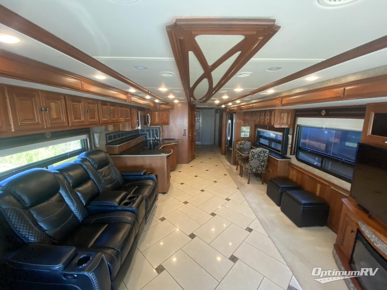 2014 Itasca Ellipse 42QD Photo 2