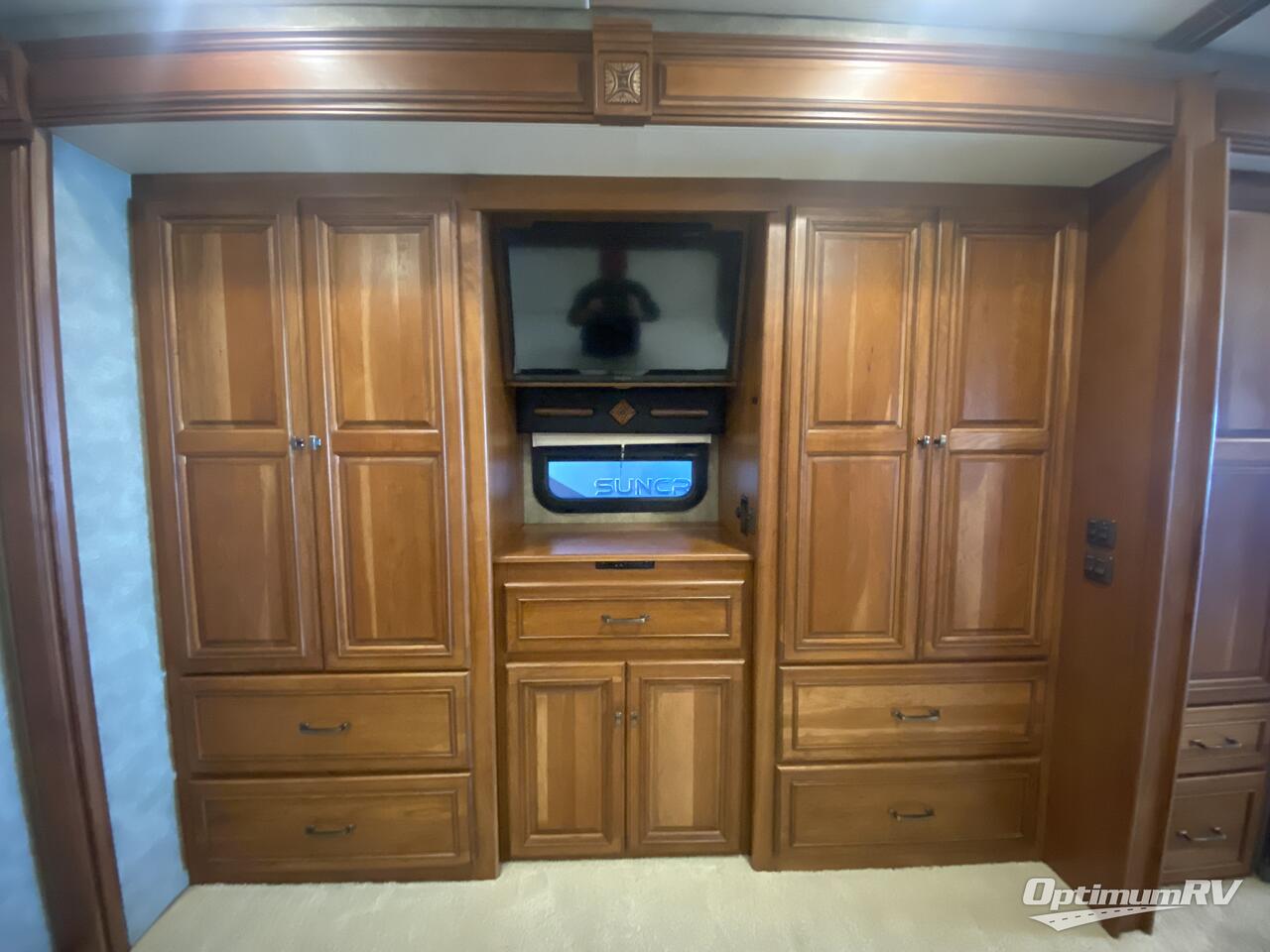 2014 Itasca Ellipse 42QD Photo 11