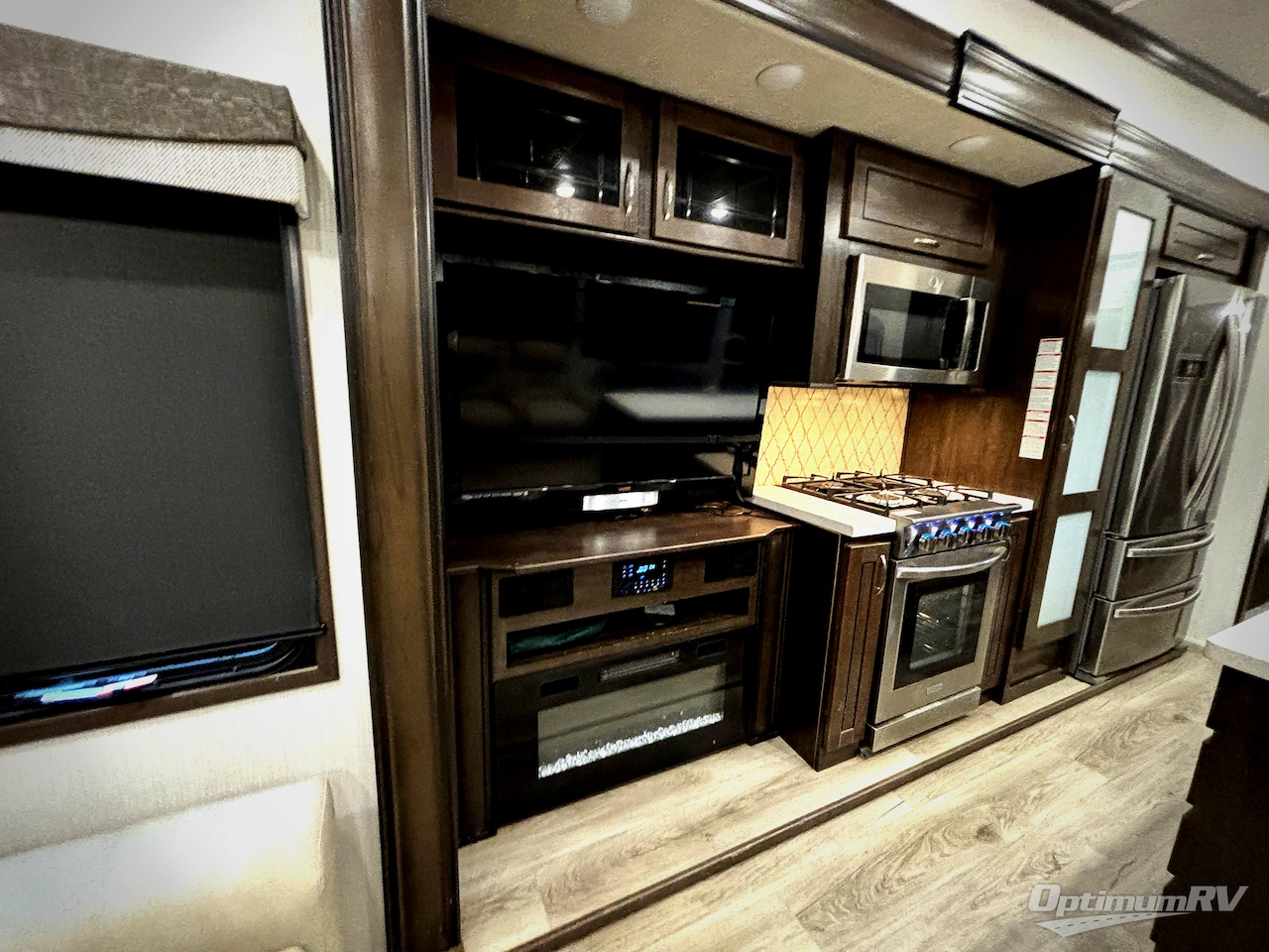 2020 Forest River Cedar Creek Silverback 37MBH Photo 23