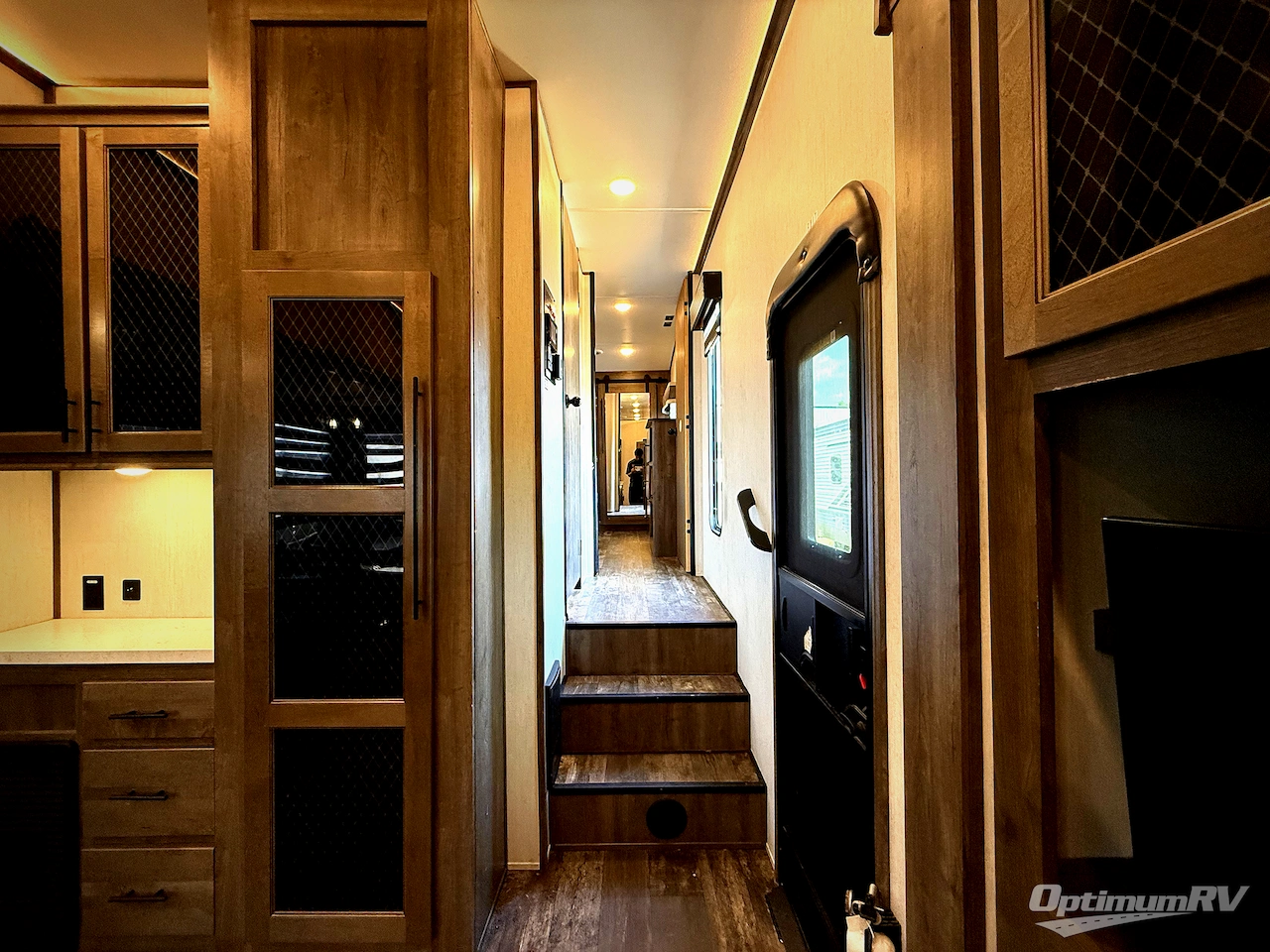 2022 Forest River Sabre 38DBQ Photo 7