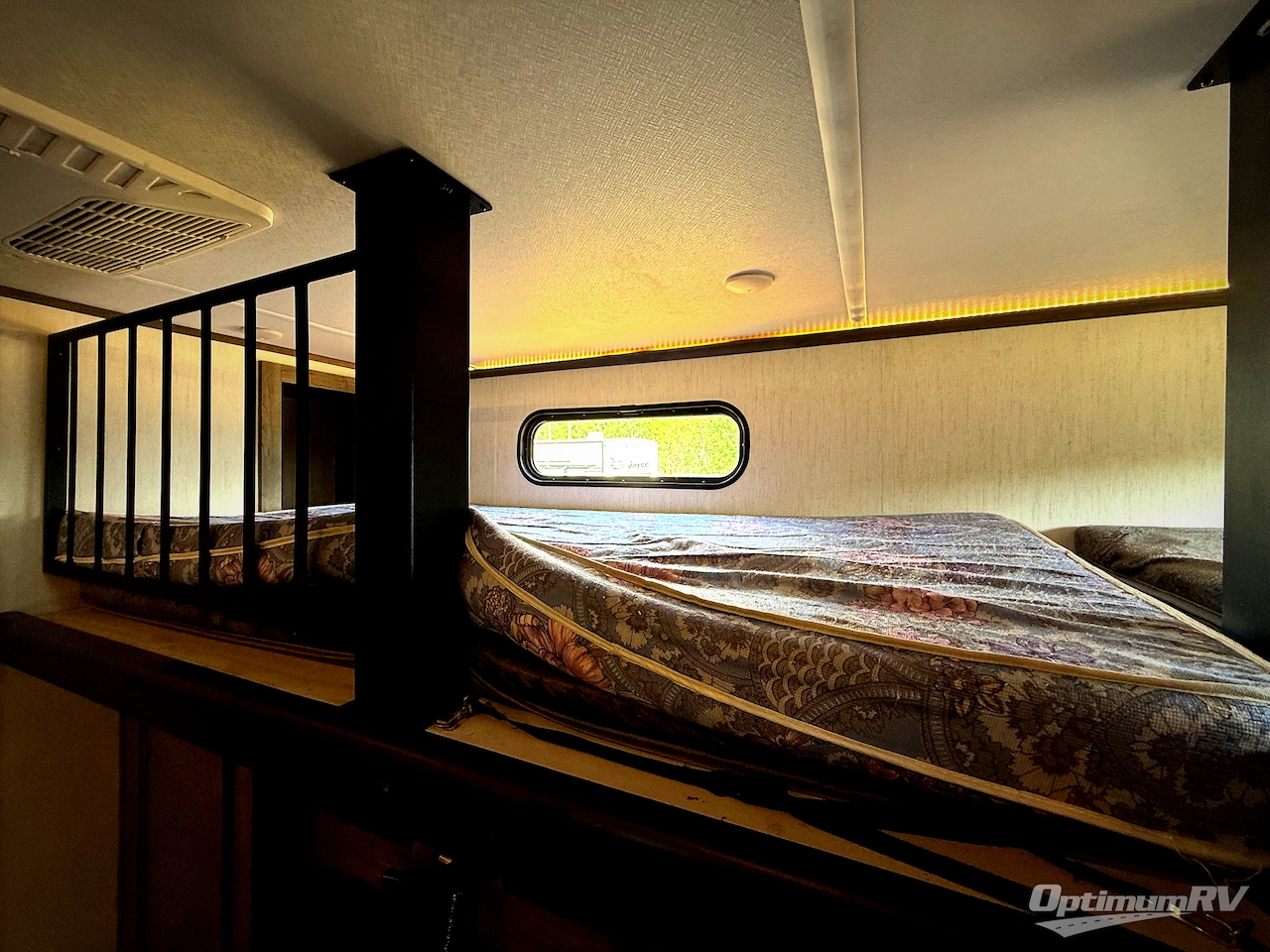 2022 Forest River Sabre 38DBQ Photo 26