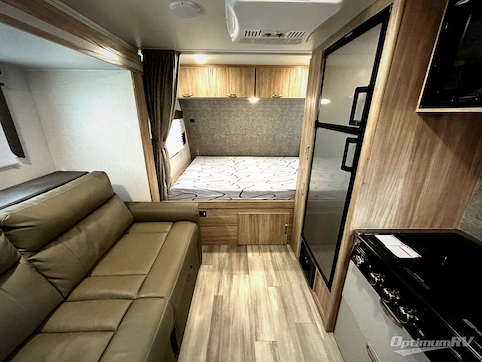 2022 Winnebago Towables Micro Minnie 1808FBS RV Photo 3