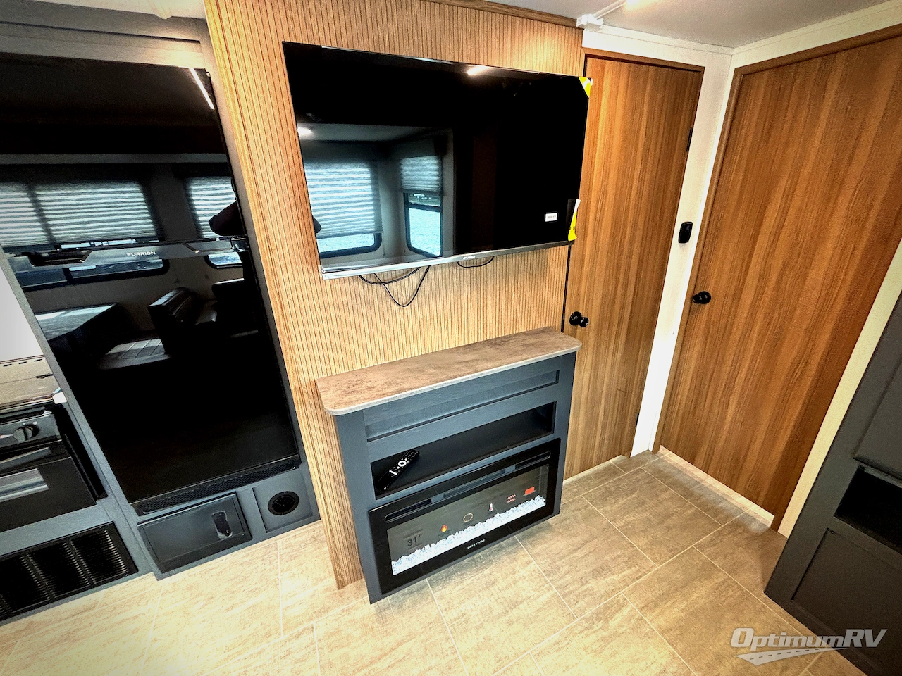 2025 Heartland Corterra 33.3BH Photo 8