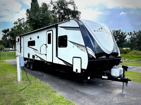 New 2024 East To West Alta 3150KBH Featured Photo