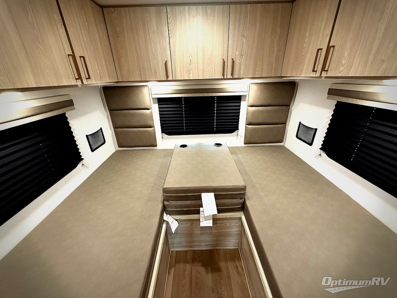 2026 East To West Entrada 2710NK Photo 18