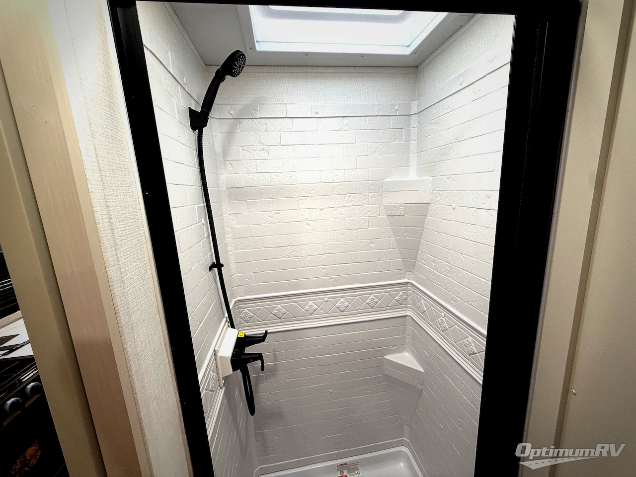 2026 East To West Entrada 2710NK Photo 22