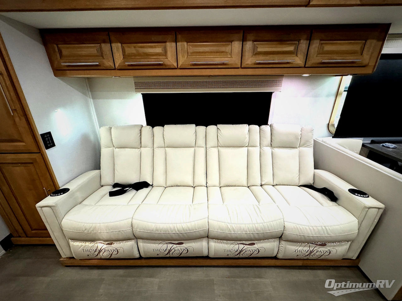 2025 Forest River Georgetown 7 Series 36D7 Photo 12