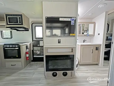 2024 Forest River Flagstaff Micro Lite 25FKBS RV Photo 4