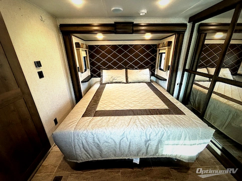 2019 Keystone Montana 3130RE RV Photo 3