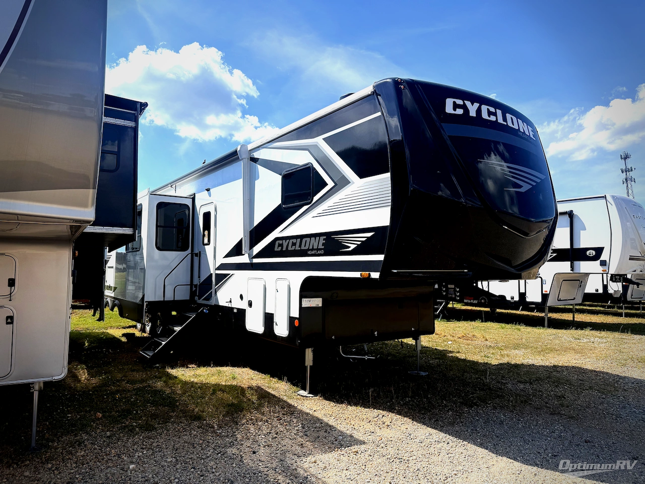 2026 Heartland Cyclone 3913 Photo 1