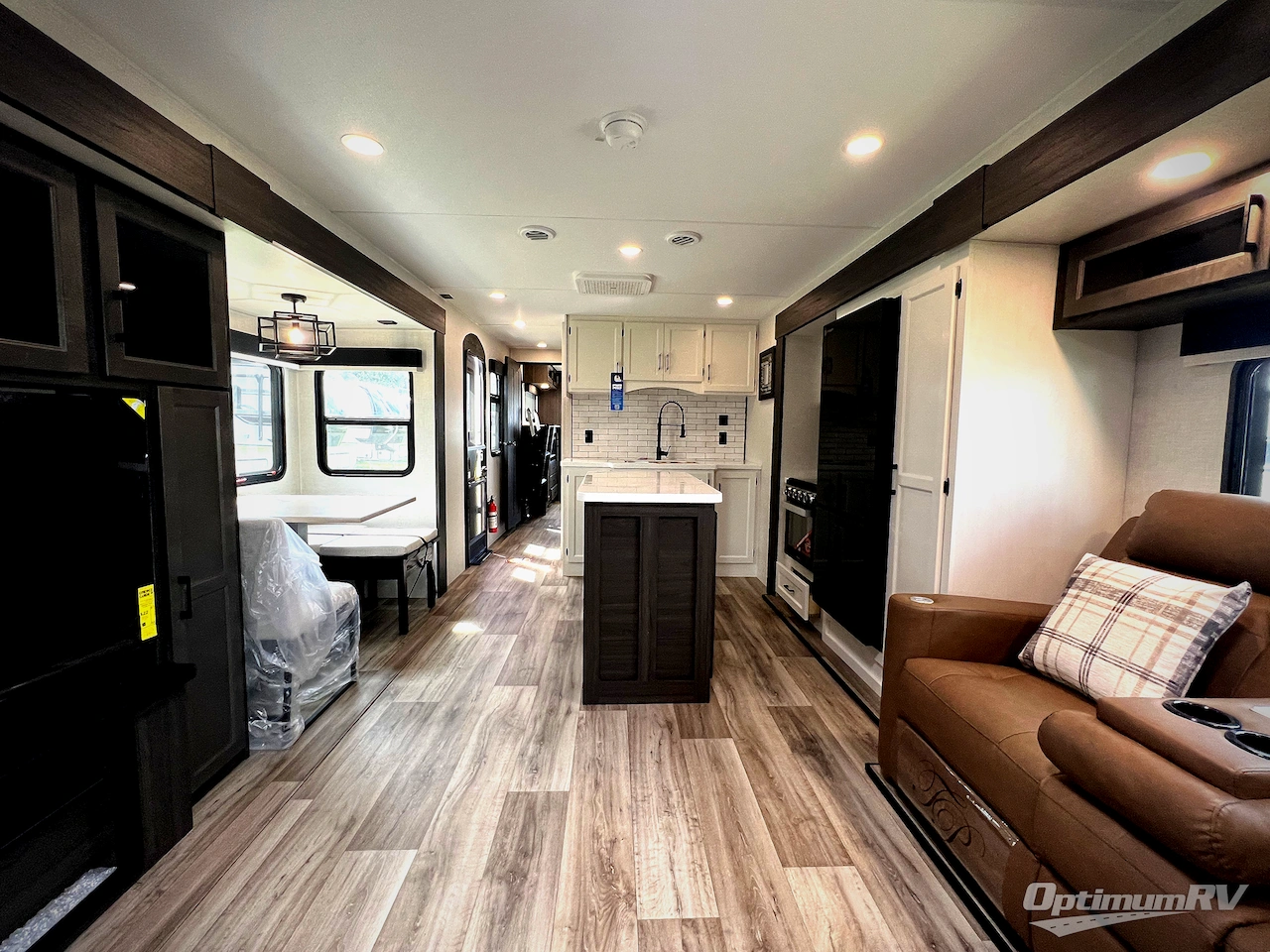 2026 Venture SportTrek Touring Edition STT333VMI Photo 6