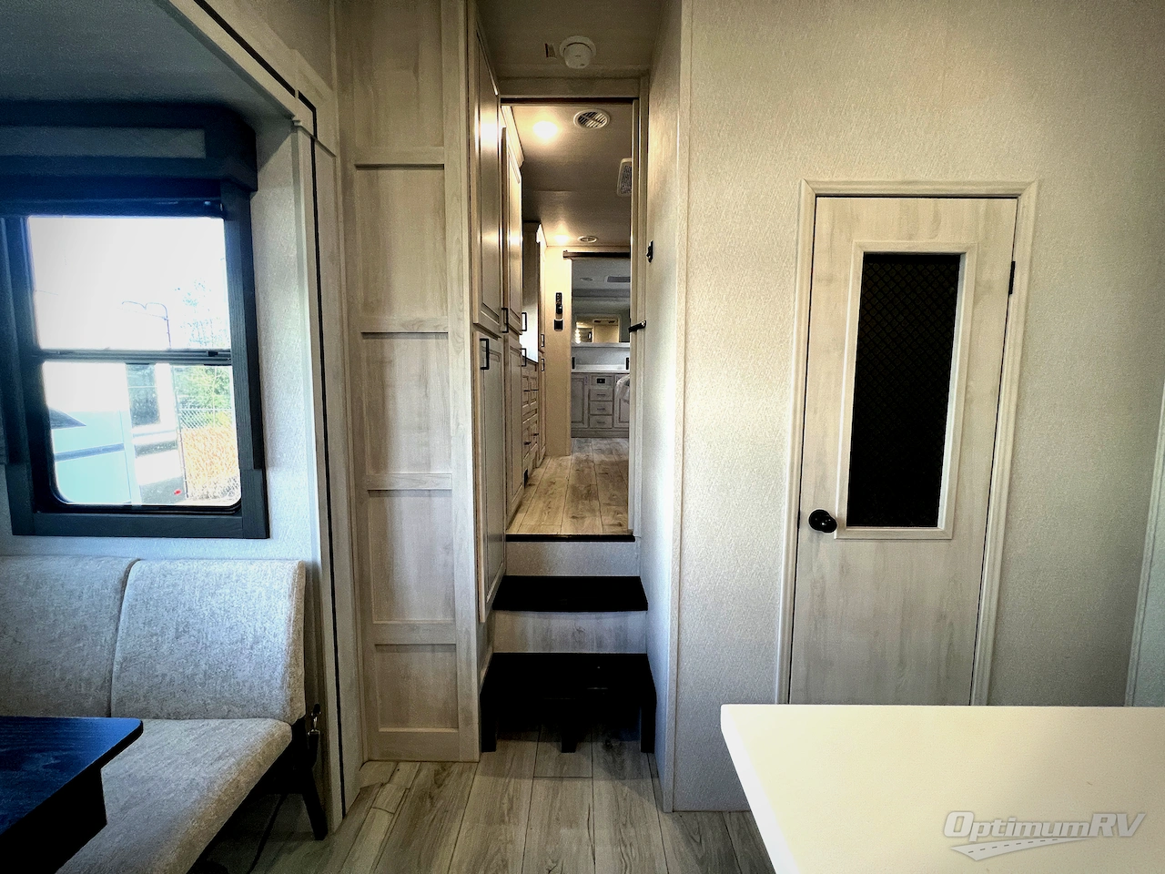 2025 East To West Ahara 380FL Photo 18