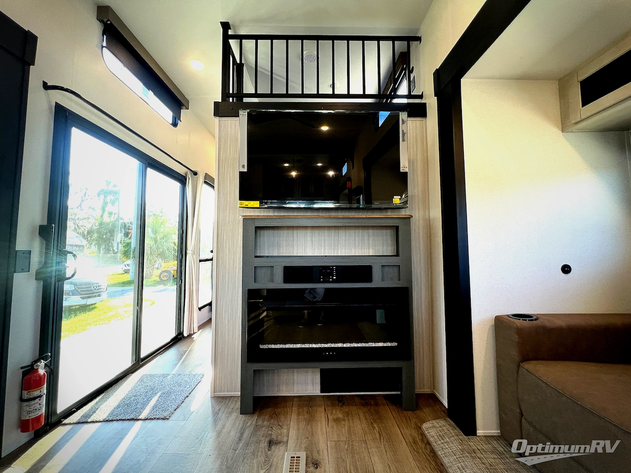 2027 Forest River Puma Vista 403LFT Photo 7