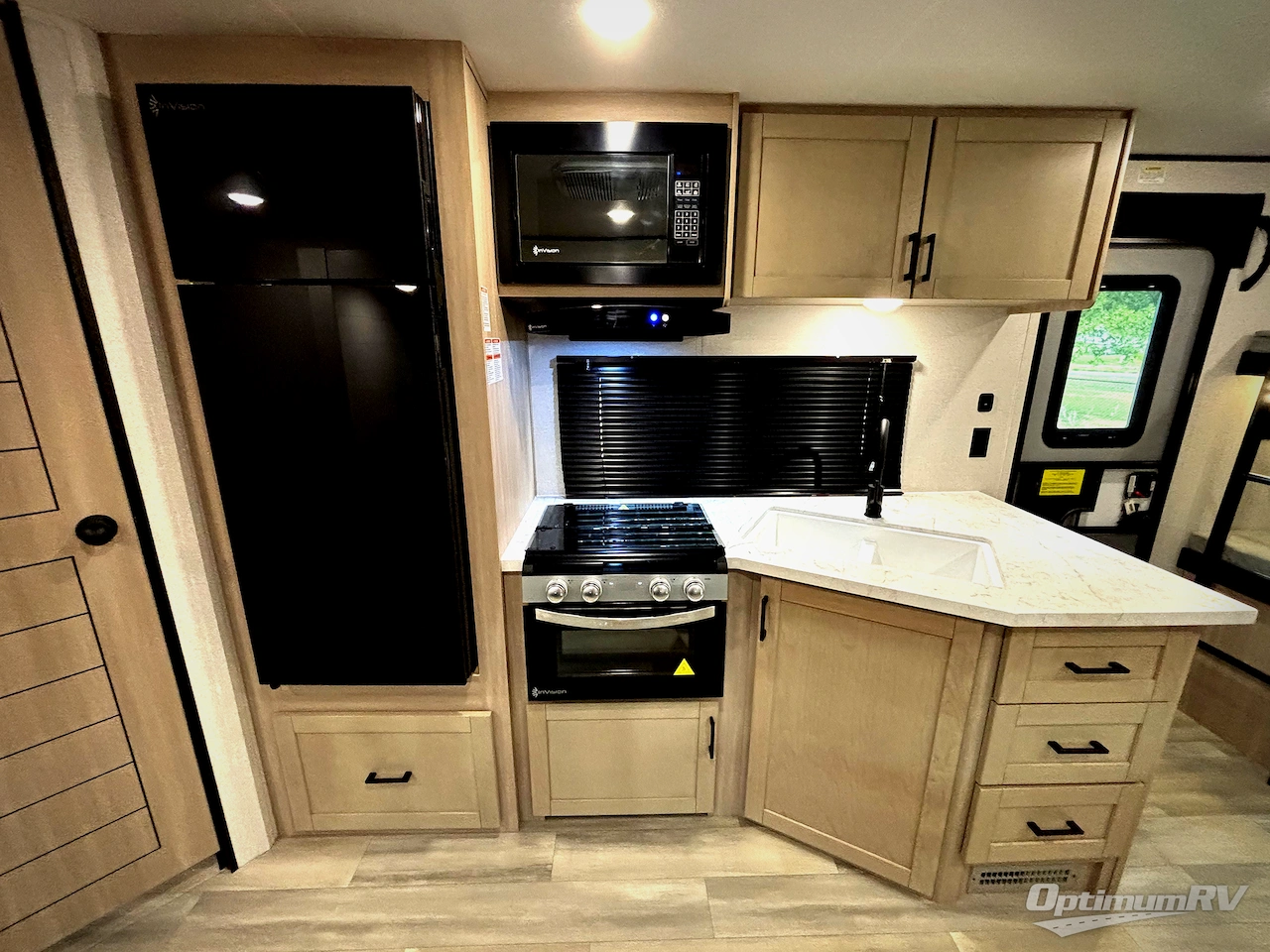 2026 Heartland Prowler 2702BHS Photo 5