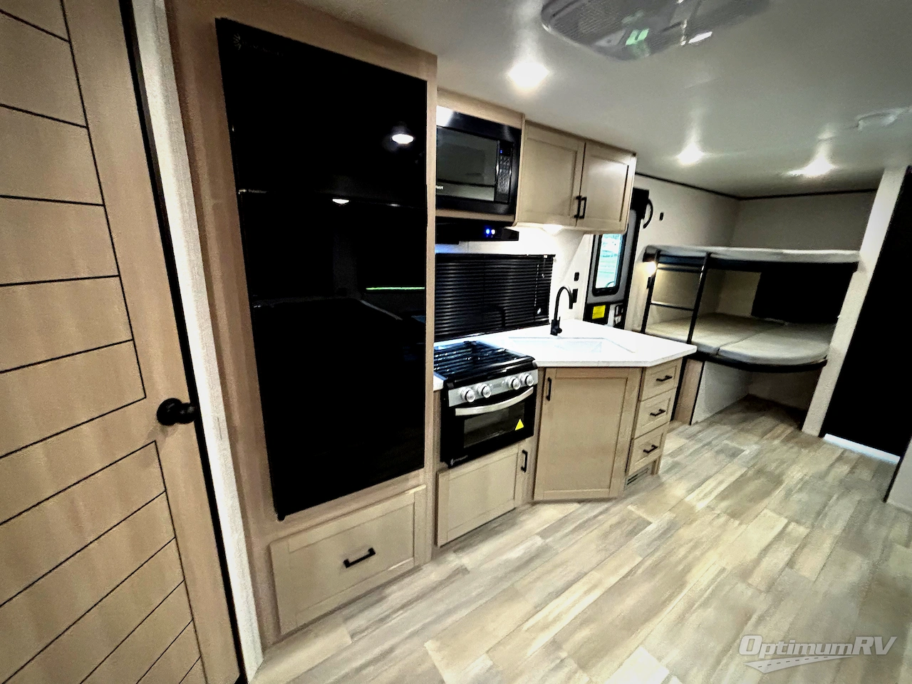 2026 Heartland Prowler 2702BHS Photo 10