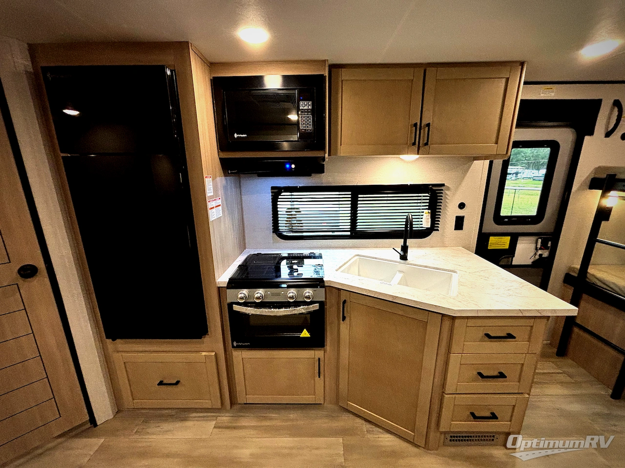 2026 Heartland Prowler 2702BHS Photo 6