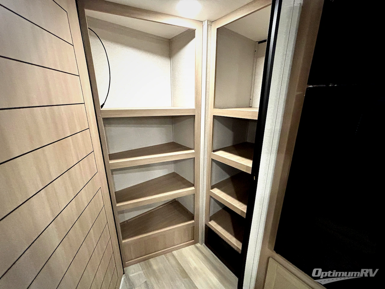 2026 Heartland Prowler 2702BHS Photo 9