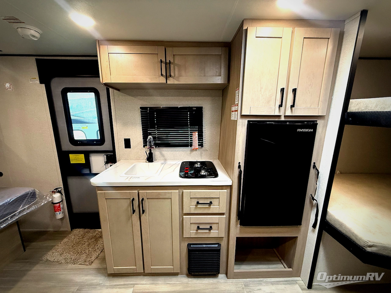 2026 Heartland Prowler 1702DBS Photo 8