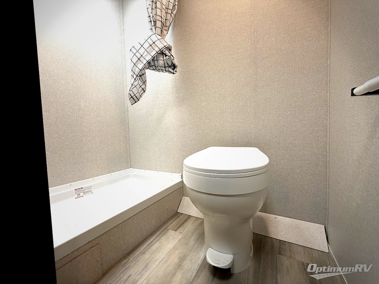 2026 Heartland Prowler 1700BH Photo 16