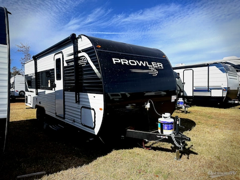 New 2026 Heartland Prowler 2500BH Featured Photo