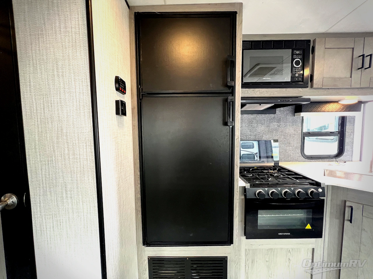 2021 Heartland Mallard 27 Photo 11