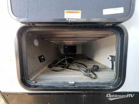 2022 Winnebago Towables Minnie 2801BHS RV Photo 4