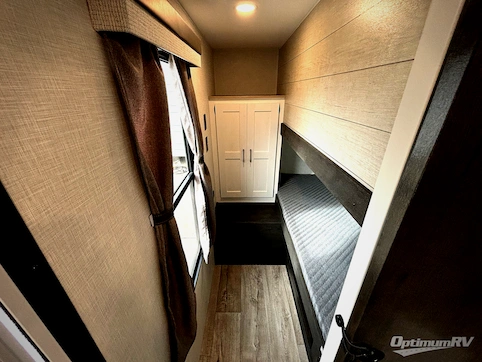 2026 Venture Sienna SA311VDB RV Photo 3