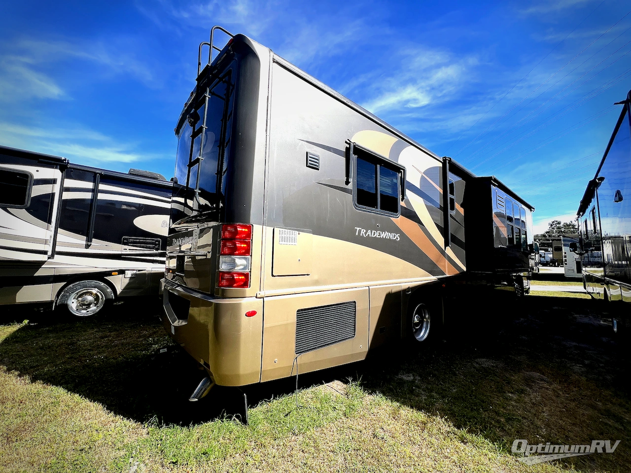 2006 National RV Tradewinds 40E Photo 3