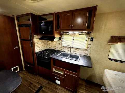 2016 Heartland Prowler Lynx 18 LX RV Photo 4
