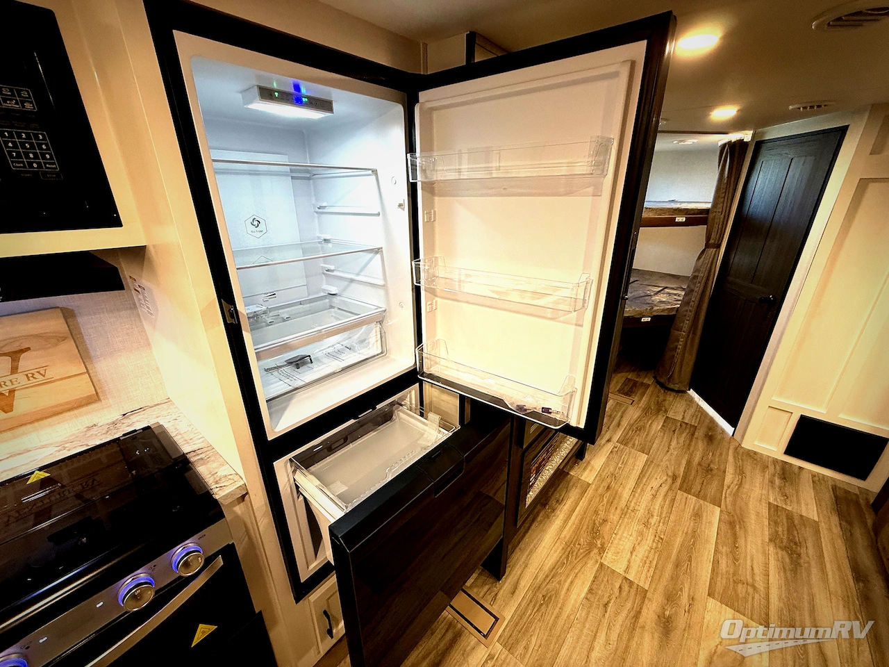 2026 Venture Stratus SR281VBH Photo 13