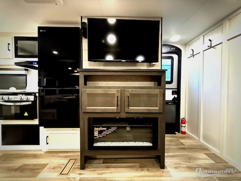 2026 Venture Stratus SR261VRB RV Photo 2