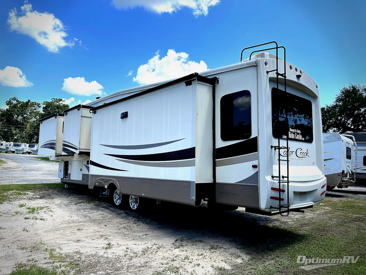 2017 Forest River Cedar Creek Hathaway Edition 38CK2 Photo 3