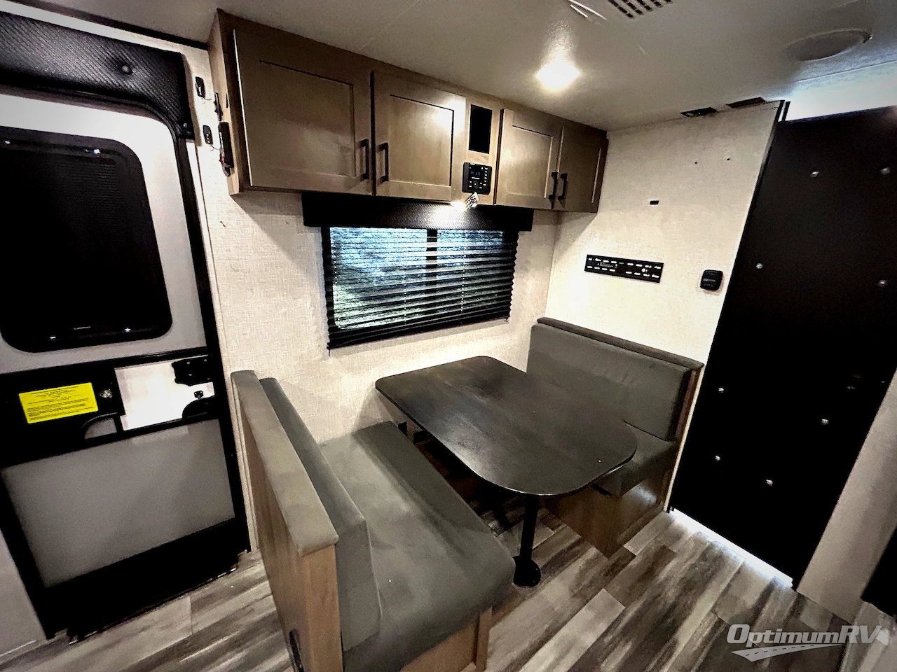 2025 Jayco Jay Flight SLX 175FQ Photo 9