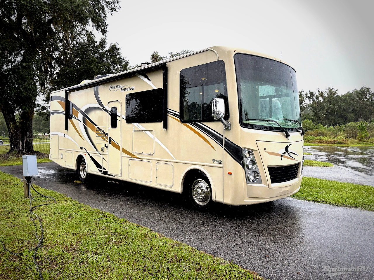 2019 Thor Freedom Traveler A30 Photo 1