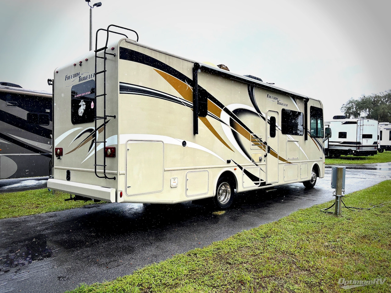 2019 Thor Freedom Traveler A30 Photo 2