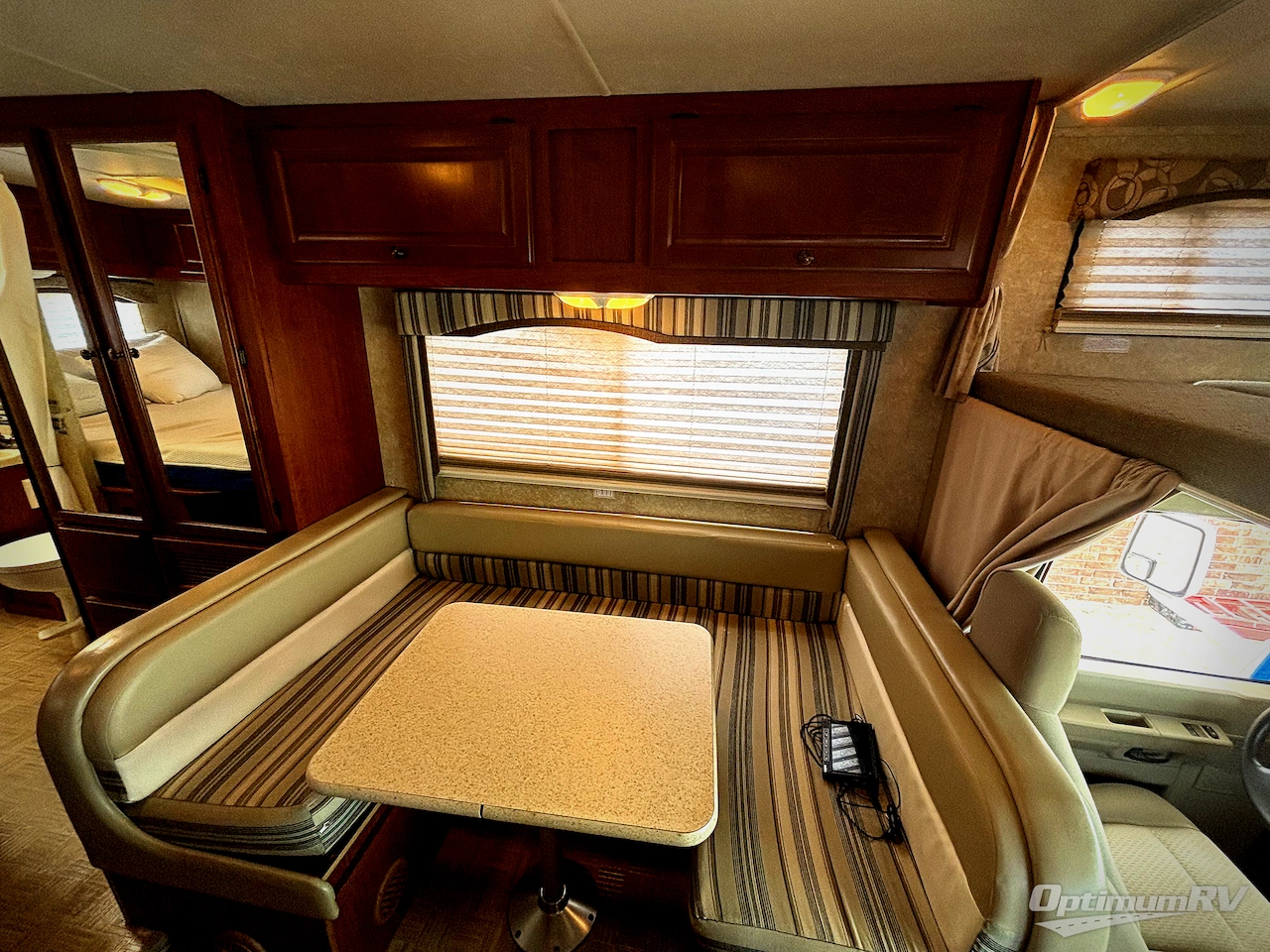 2010 Thor FREEDOM ELITE 21C Photo 18