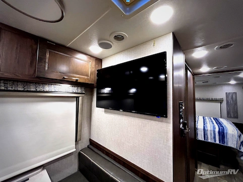 2019 Coachmen Mirada 29FW RV Photo 3