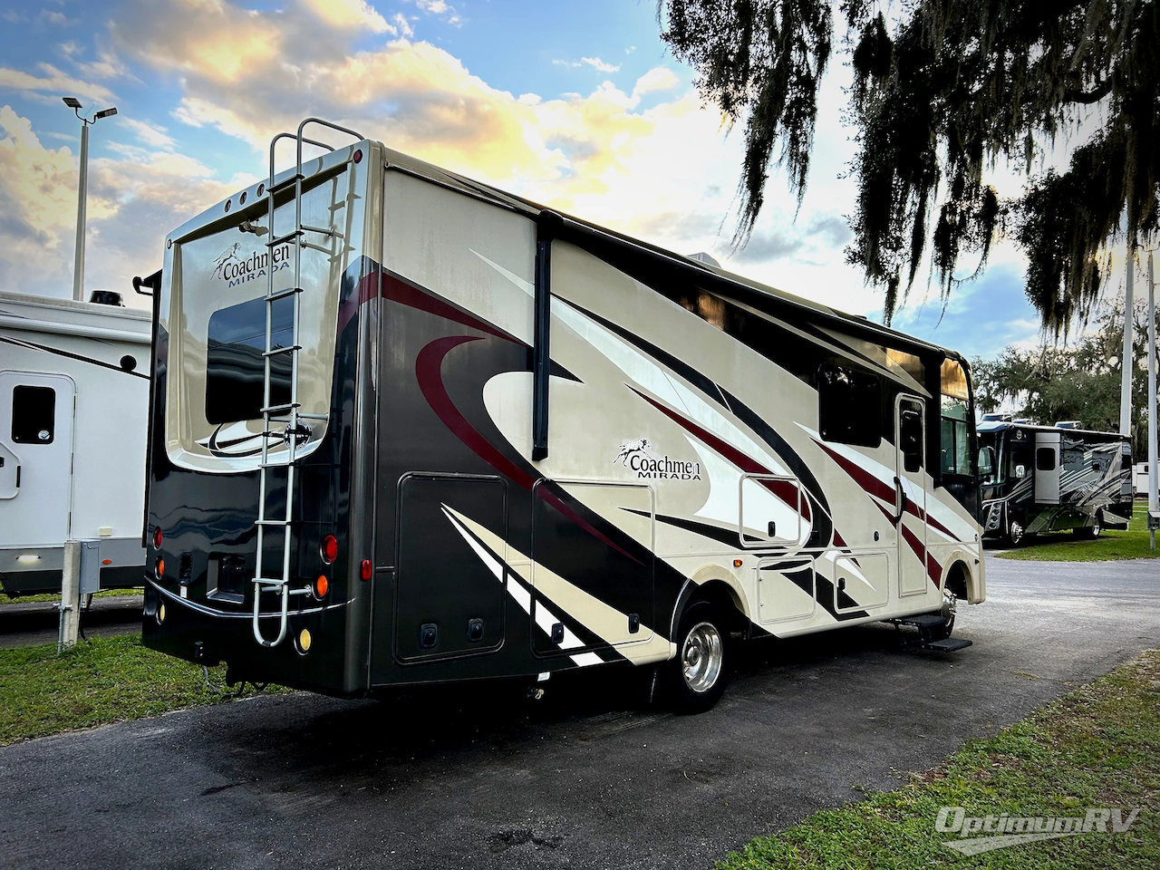 2019 Coachmen Mirada 29FW Photo 2