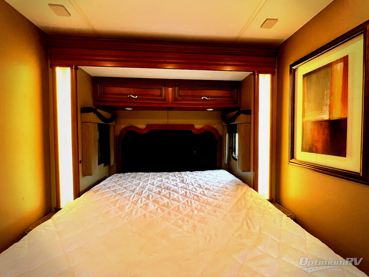 2014 Newmar Canyon Star 3920 Photo 18